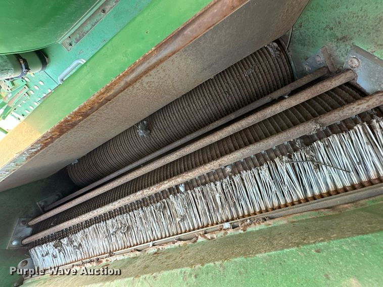 image for item EJ3438 2005 John Deere 7460 cotton stripper