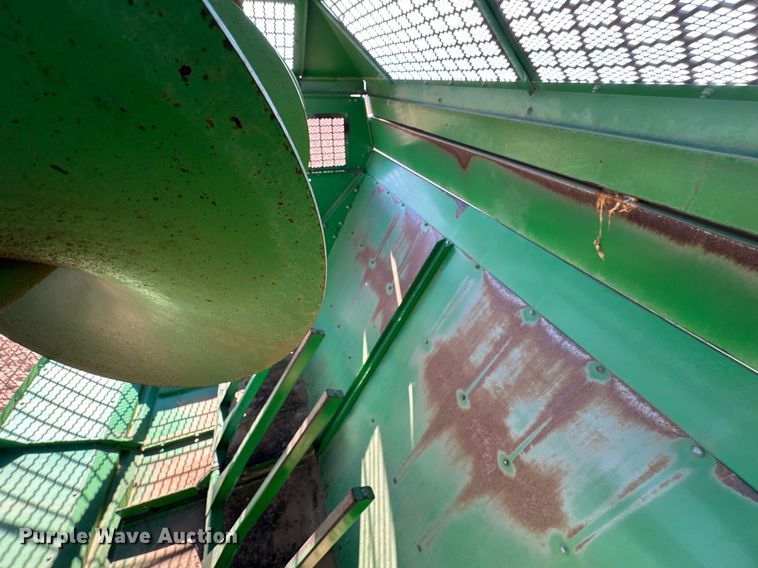 image for item EJ3438 2005 John Deere 7460 cotton stripper