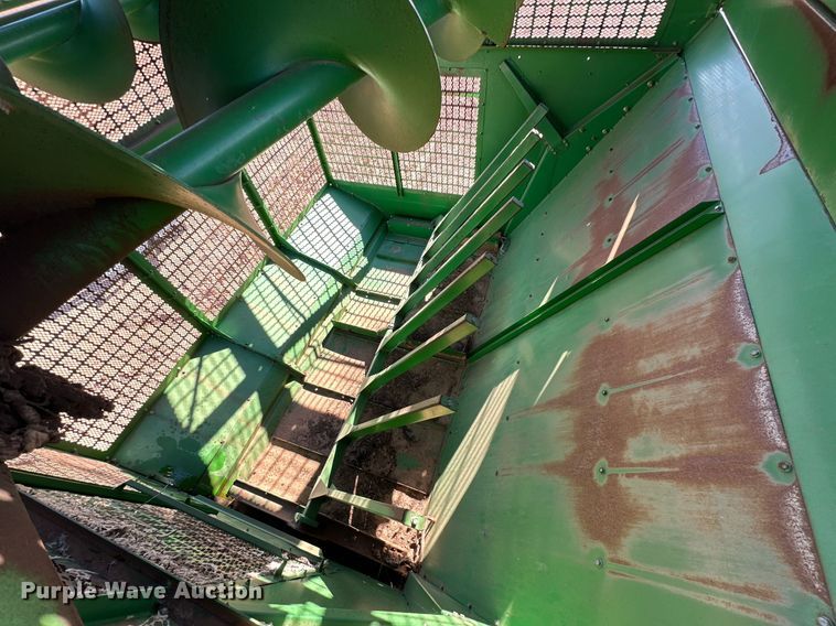 image for item EJ3438 2005 John Deere 7460 cotton stripper