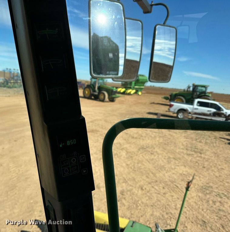 image for item EJ3438 2005 John Deere 7460 cotton stripper