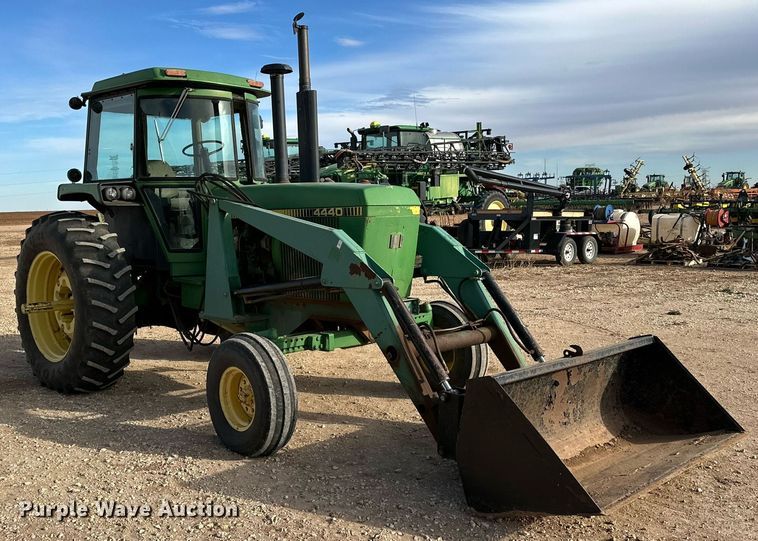 image for item EJ3443 1979 John Deere 4440 tractor