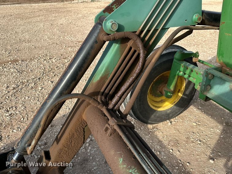 image for item EJ3443 1979 John Deere 4440 tractor