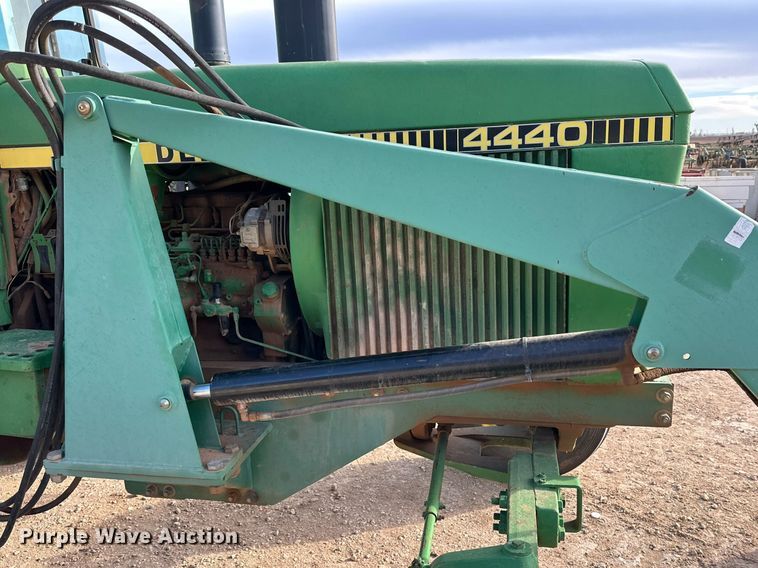 image for item EJ3443 1979 John Deere 4440 tractor