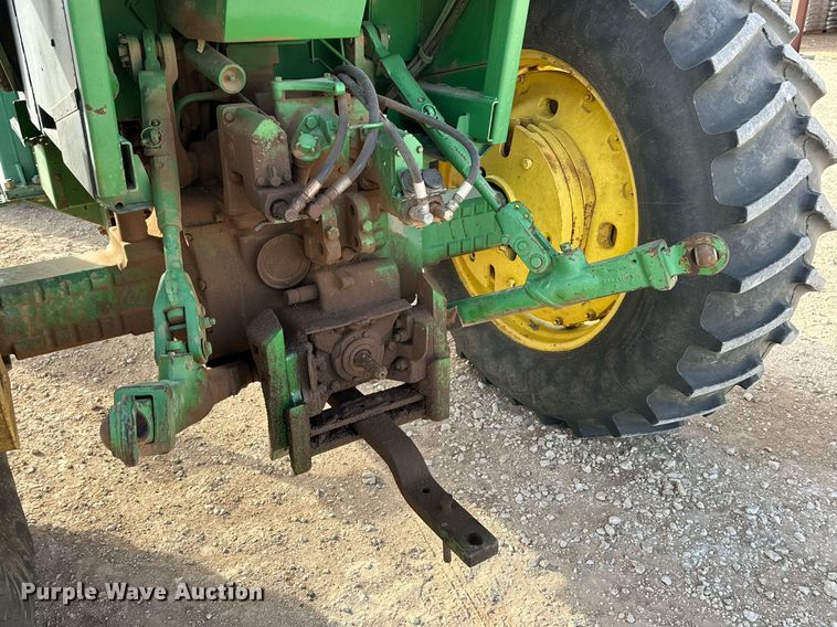 image for item EJ3443 1979 John Deere 4440 tractor