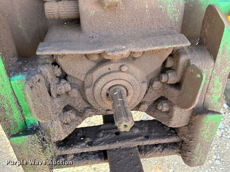 image for item EJ3443 1979 John Deere 4440 tractor