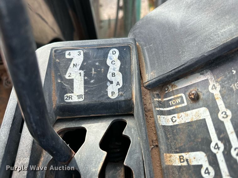 image for item EJ3443 1979 John Deere 4440 tractor