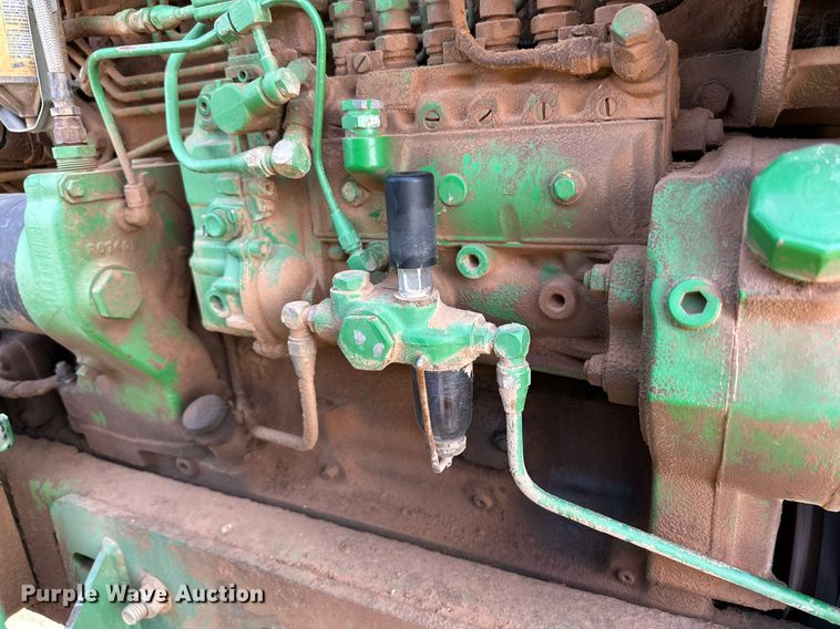 image for item EJ3443 1979 John Deere 4440 tractor