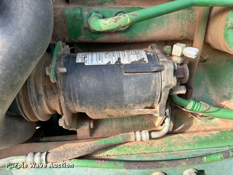image for item EJ3443 1979 John Deere 4440 tractor