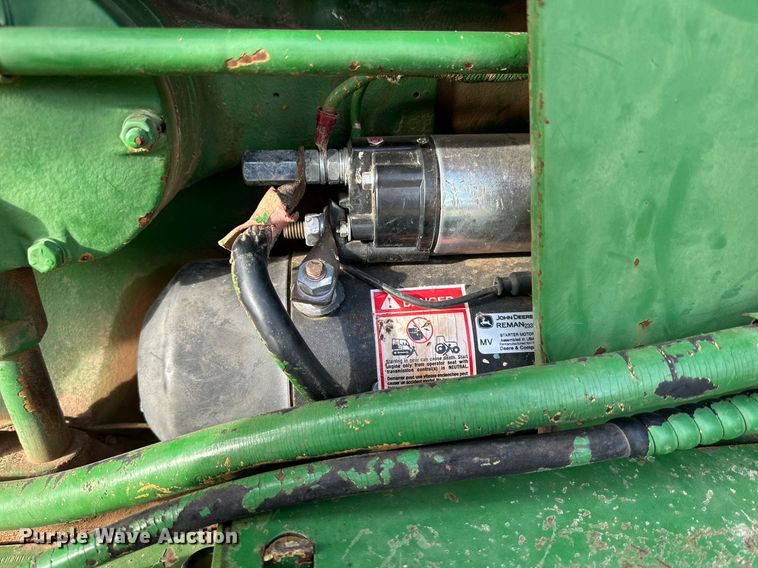 image for item EJ3443 1979 John Deere 4440 tractor