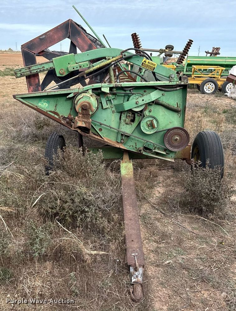 image for item EJ3447 John Deere 230 rigid head