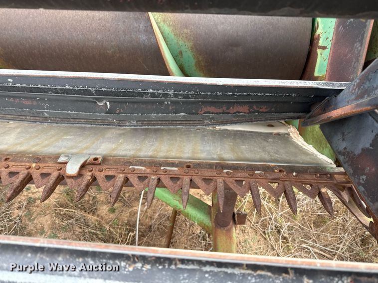 image for item EJ3447 John Deere 230 rigid head