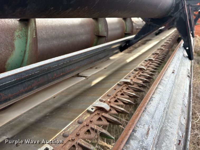 image for item EJ3447 John Deere 230 rigid head