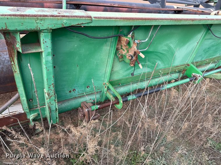 image for item EJ3447 John Deere 230 rigid head