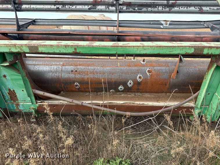 image for item EJ3447 John Deere 230 rigid head