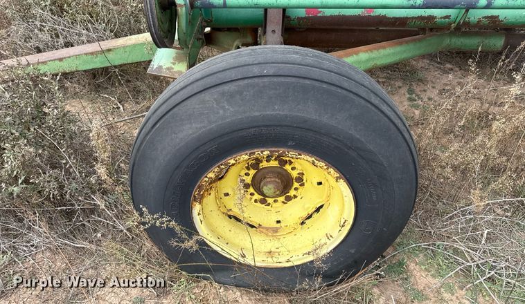 image for item EJ3447 John Deere 230 rigid head