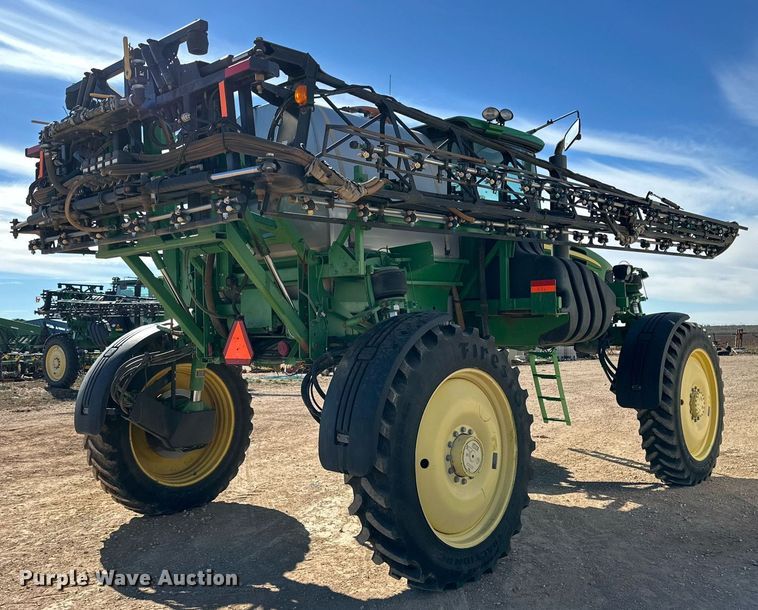 image for item EJ3450 2012 John Deere 4830 sprayer