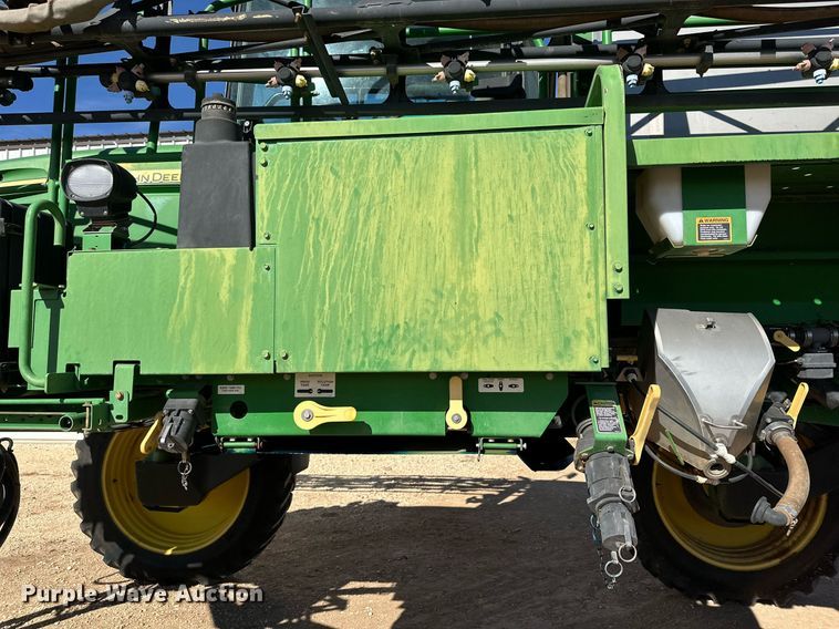 image for item EJ3450 2012 John Deere 4830 sprayer
