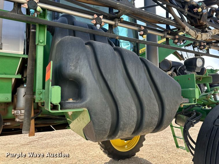image for item EJ3450 2012 John Deere 4830 sprayer