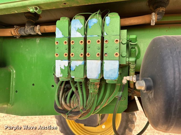 image for item EJ3450 2012 John Deere 4830 sprayer