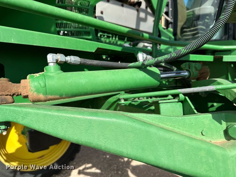 image for item EJ3450 2012 John Deere 4830 sprayer