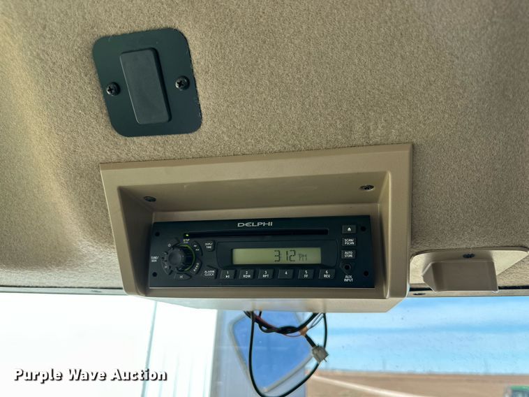 image for item EJ3450 2012 John Deere 4830 sprayer