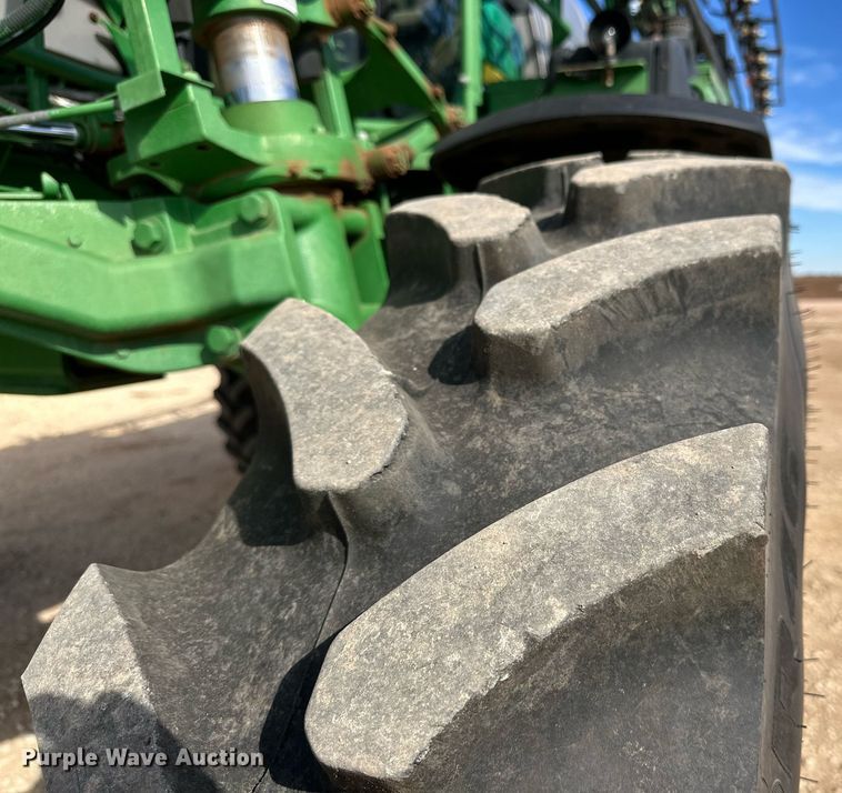 image for item EJ3450 2012 John Deere 4830 sprayer