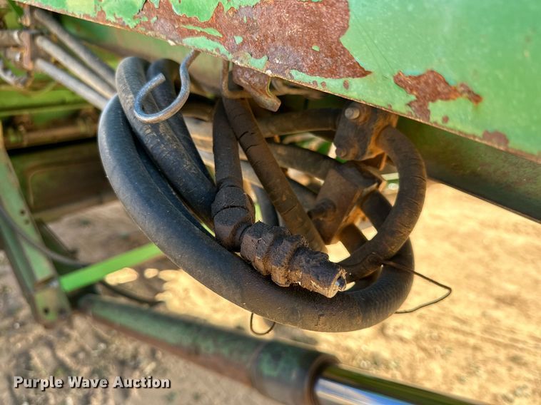 image for item EJ3451 1989 John Deere 9600 combine