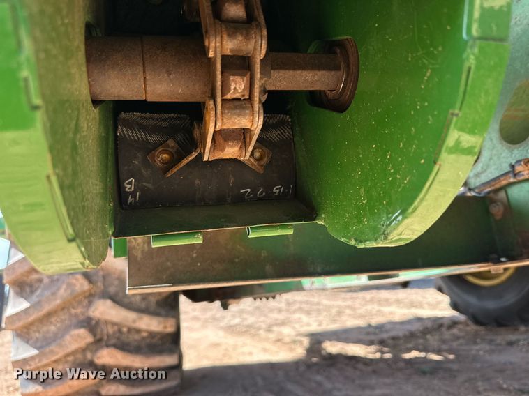 image for item EJ3451 1989 John Deere 9600 combine