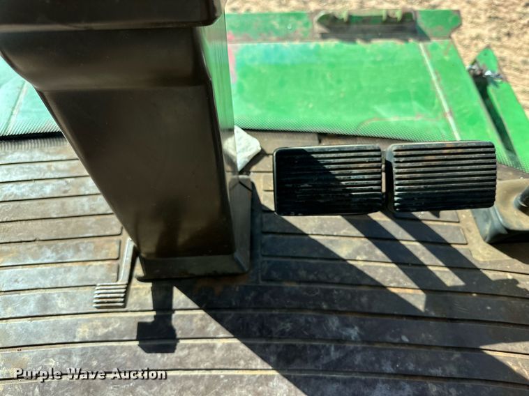 image for item EJ3451 1989 John Deere 9600 combine