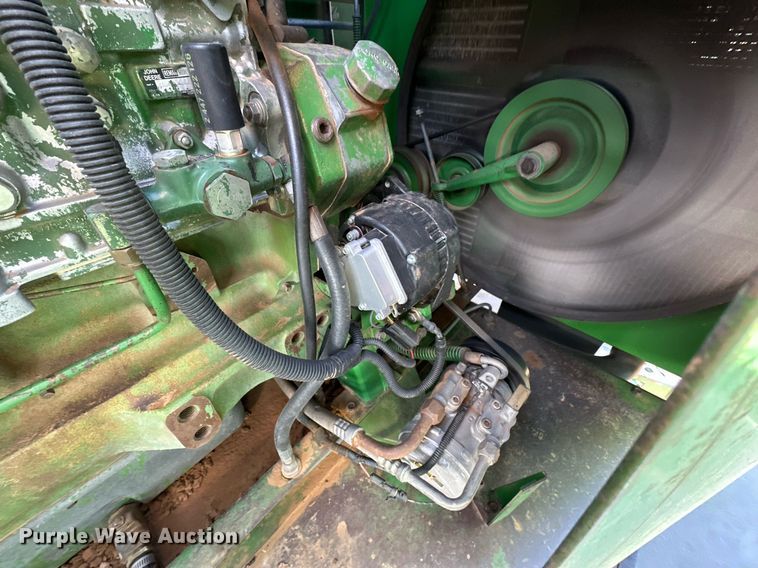 image for item EJ3451 1989 John Deere 9600 combine