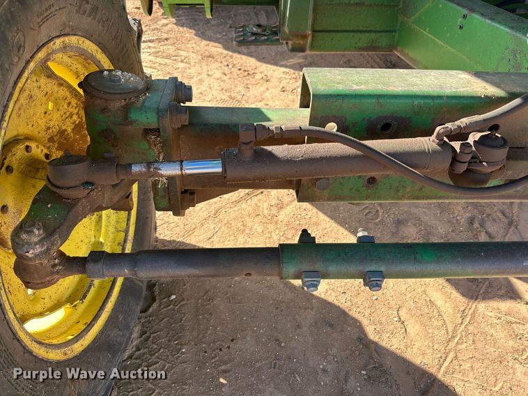 image for item EJ3451 1989 John Deere 9600 combine