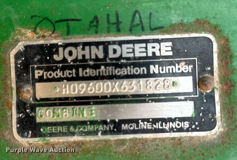 image for item EJ3451 1989 John Deere 9600 combine