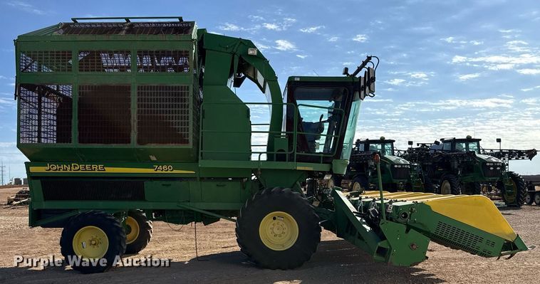image for item EJ3452 2005 John Deere 7460 cotton stripper