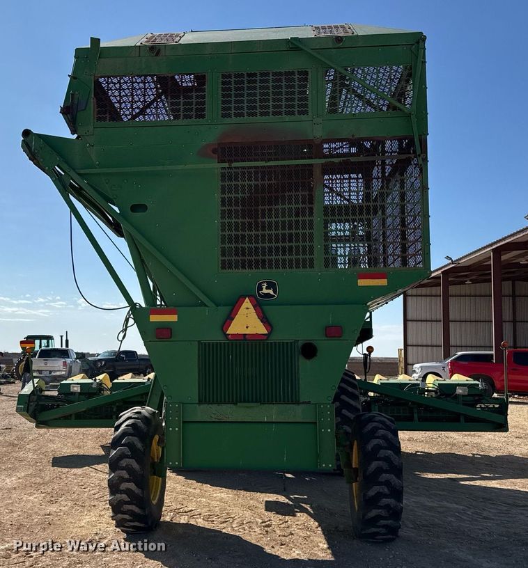 image for item EJ3452 2005 John Deere 7460 cotton stripper