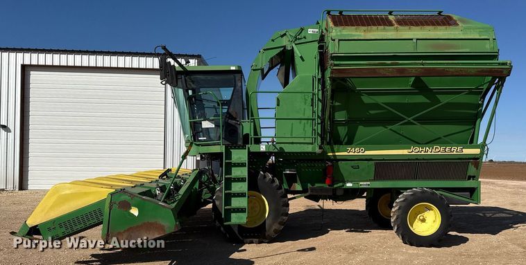 image for item EJ3452 2005 John Deere 7460 cotton stripper