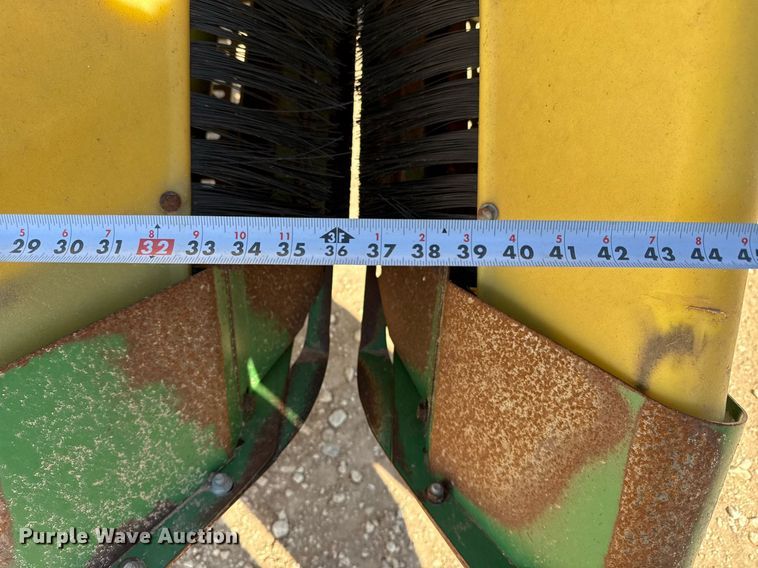 image for item EJ3452 2005 John Deere 7460 cotton stripper