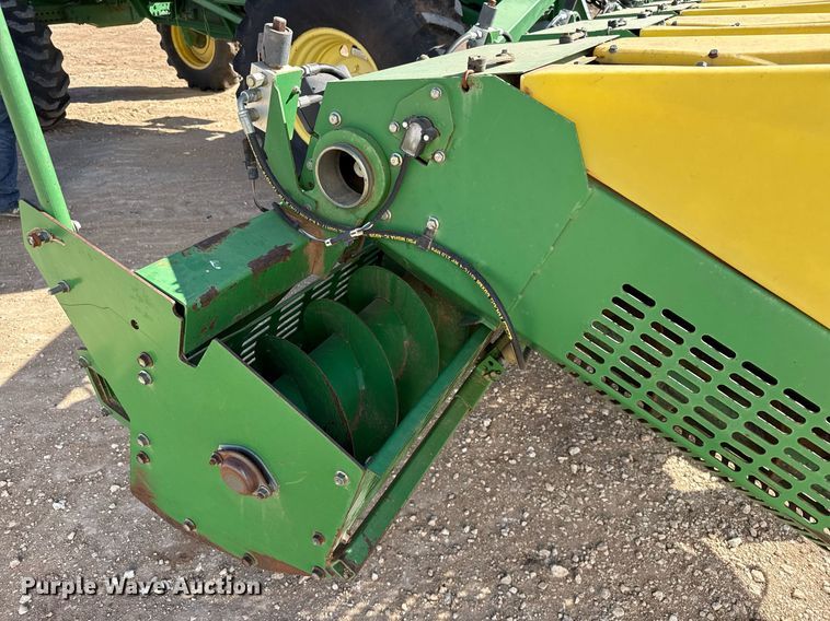 image for item EJ3452 2005 John Deere 7460 cotton stripper