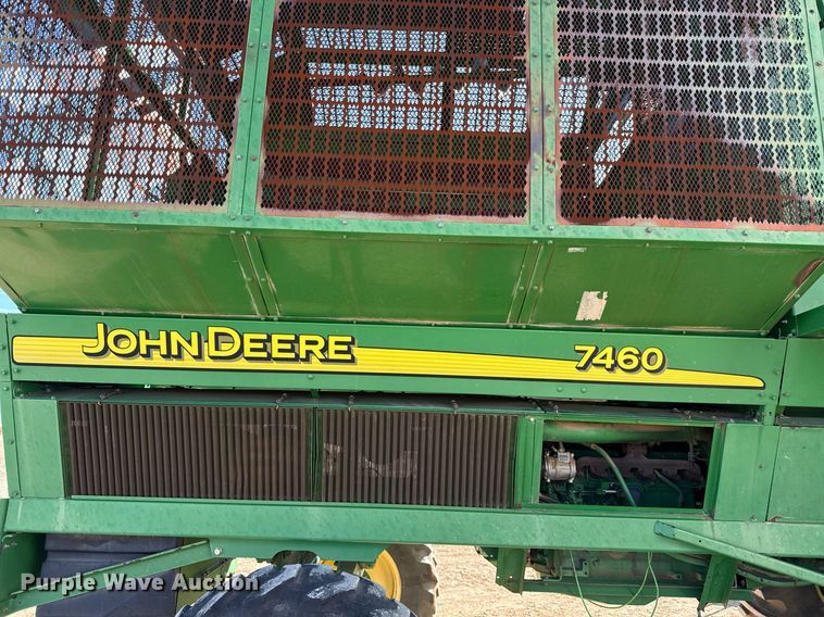 image for item EJ3452 2005 John Deere 7460 cotton stripper