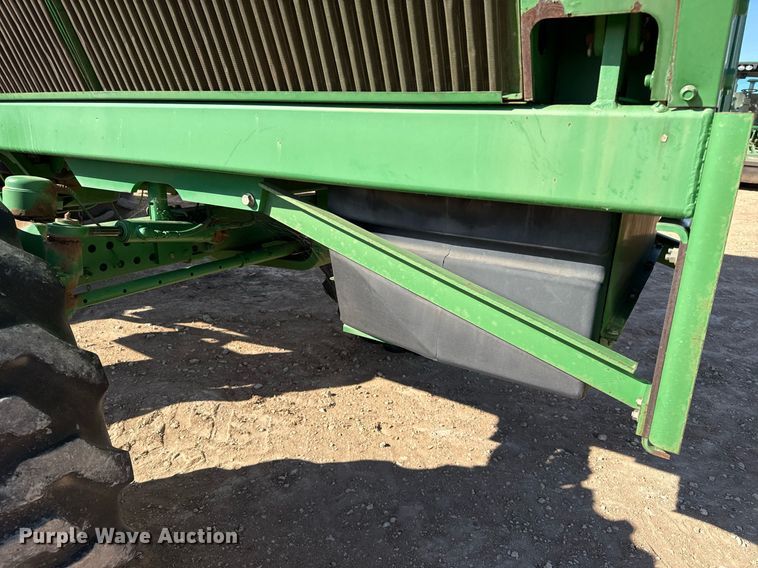 image for item EJ3452 2005 John Deere 7460 cotton stripper