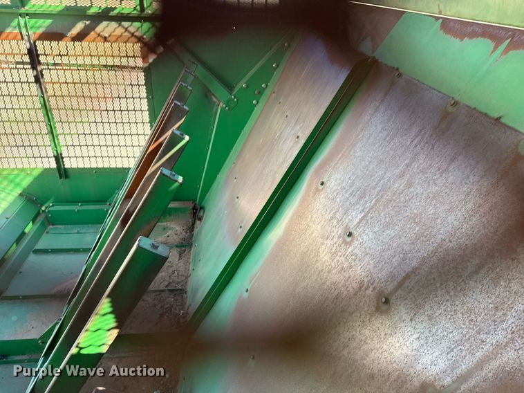 image for item EJ3452 2005 John Deere 7460 cotton stripper