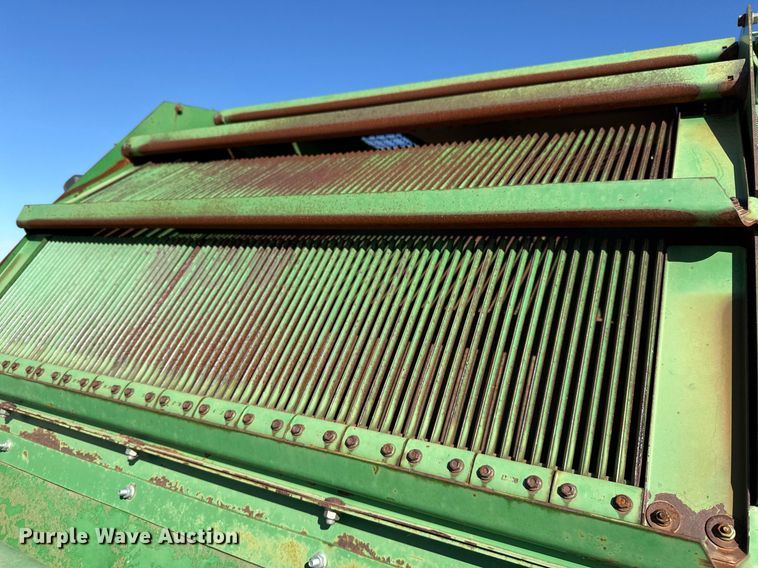 image for item EJ3452 2005 John Deere 7460 cotton stripper