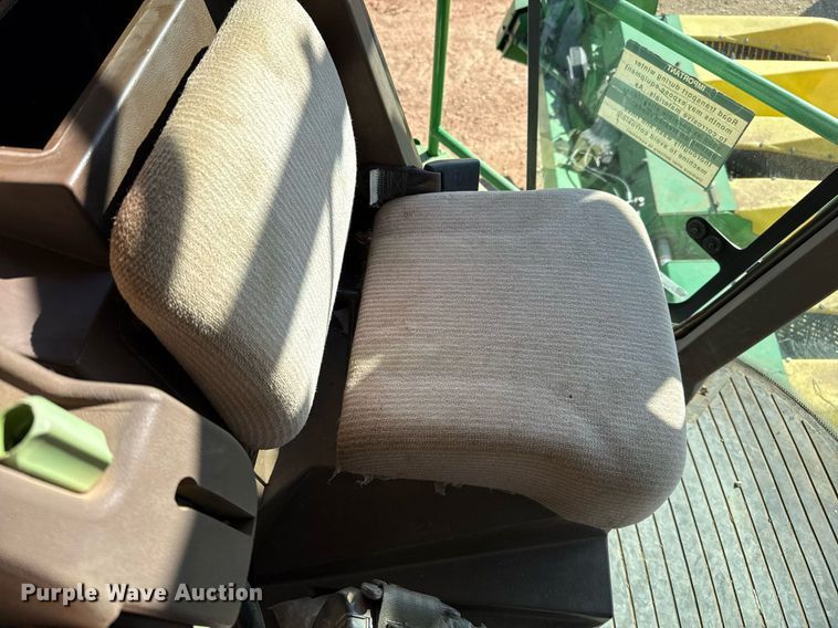 image for item EJ3452 2005 John Deere 7460 cotton stripper