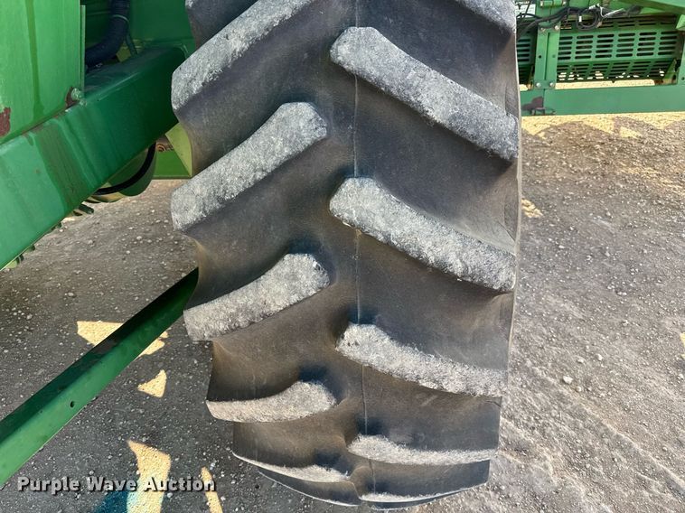 image for item EJ3452 2005 John Deere 7460 cotton stripper