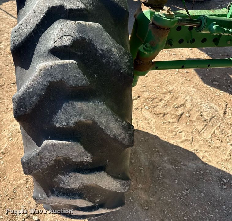 image for item EJ3452 2005 John Deere 7460 cotton stripper