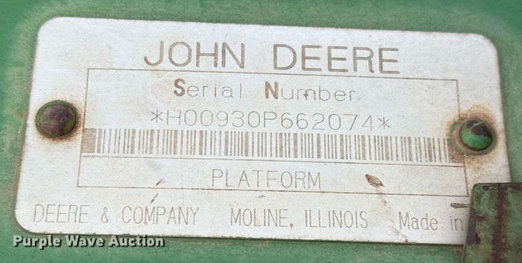 image for item EJ3455 1995 John Deere 930 rigid head