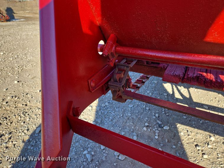 image for item EQ3913 International  manure spreader 
