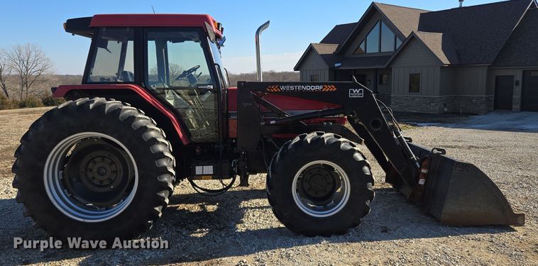 image for item EQ3921 1995 Case International  5240 MFWD tractor