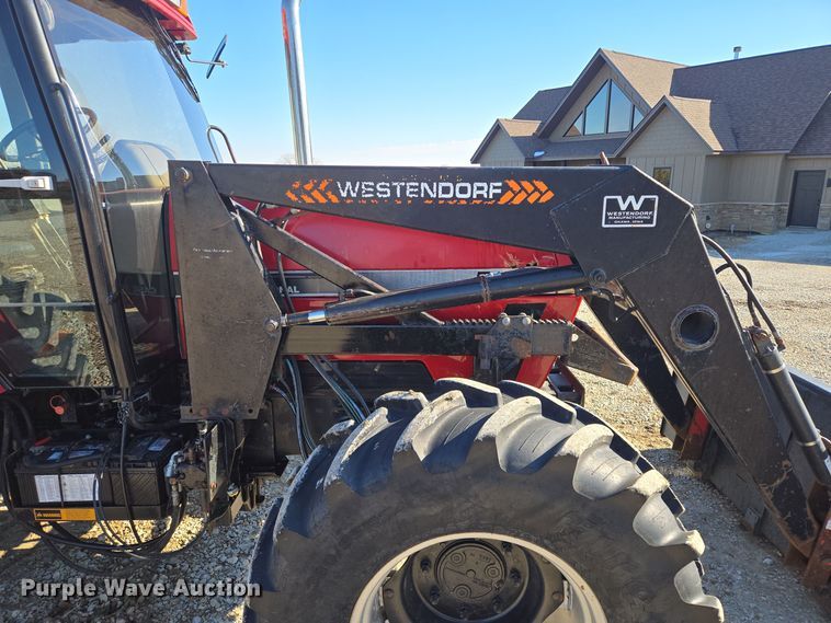 image for item EQ3921 1995 Case International  5240 MFWD tractor