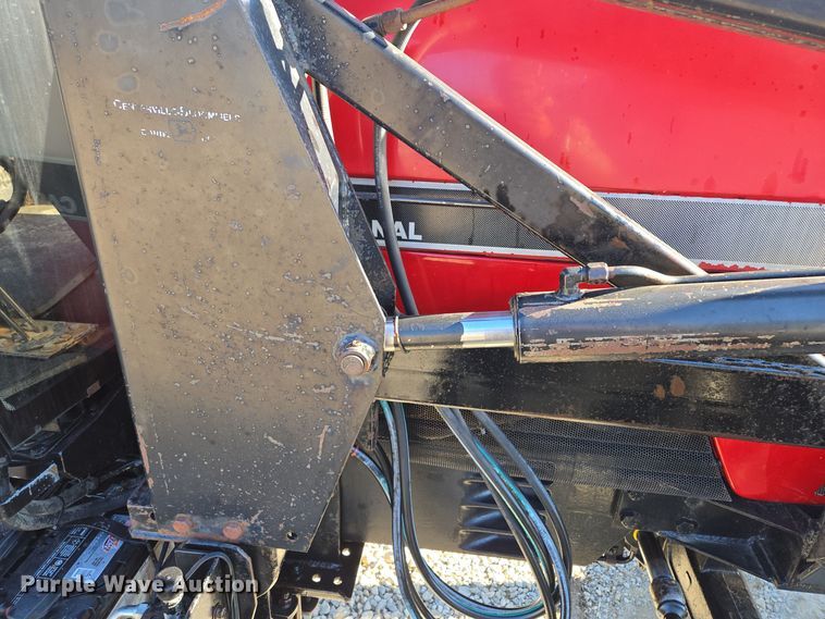 image for item EQ3921 1995 Case International  5240 MFWD tractor