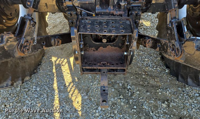 image for item EQ3921 1995 Case International  5240 MFWD tractor